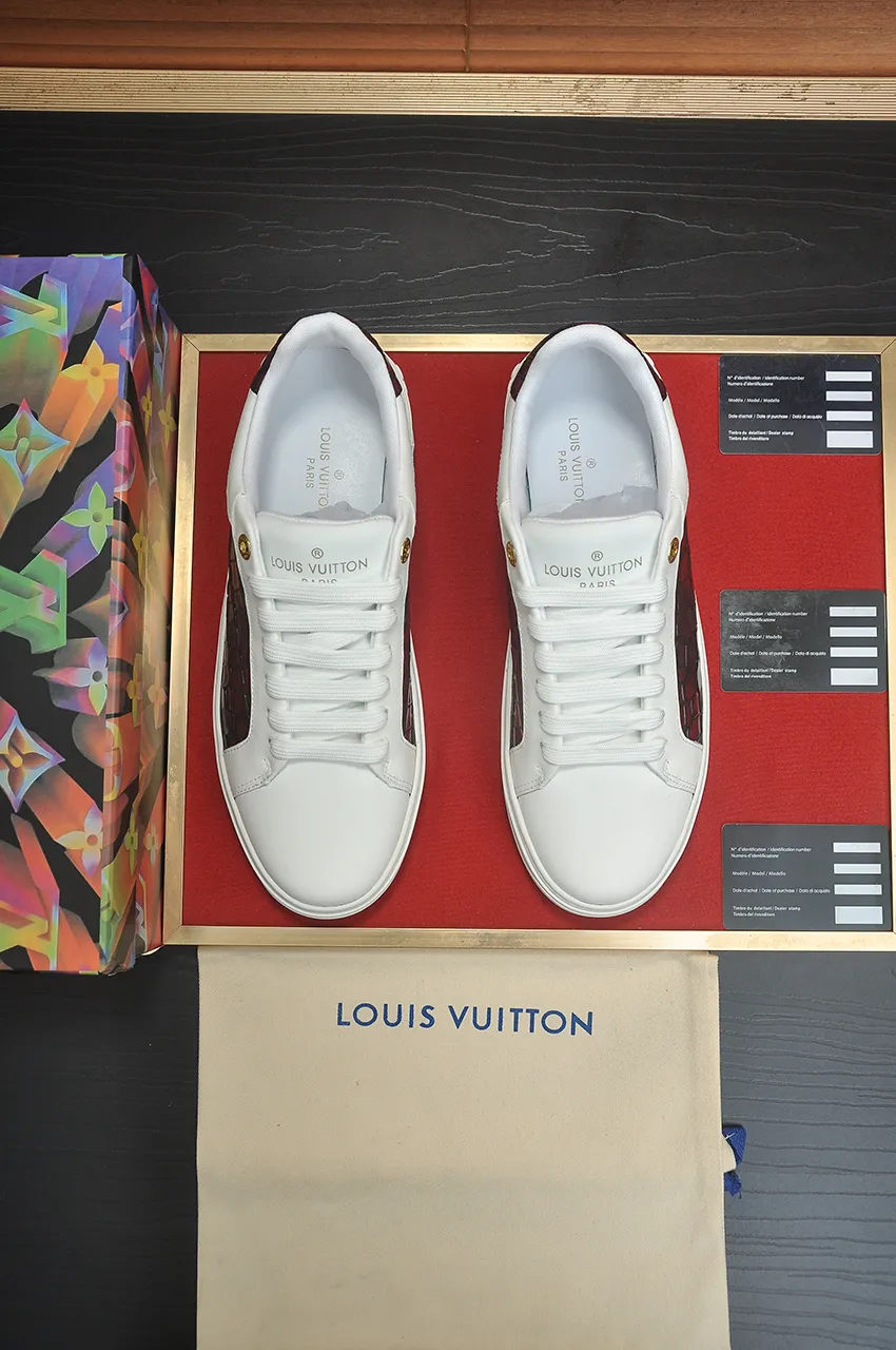 Men's shoes 💰540💶[LOUIS VUITTON] Original order price (water-dyed cowhide lining) new model 🍀LV Louis Vuitton * - top version of LV classic trendy shoes! Made of imported original cowhide, water-dyed cowhide lining, and original wear-resistant rubber outsole! High quality products! Code number 38-45 (45 is custom-made and cannot be returned or exchanged)